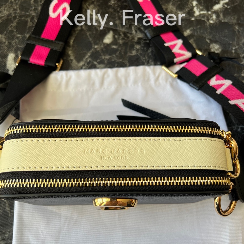 NWOT MARC JACOBS the snapshot  shoulder bag - Picture 6 of 12